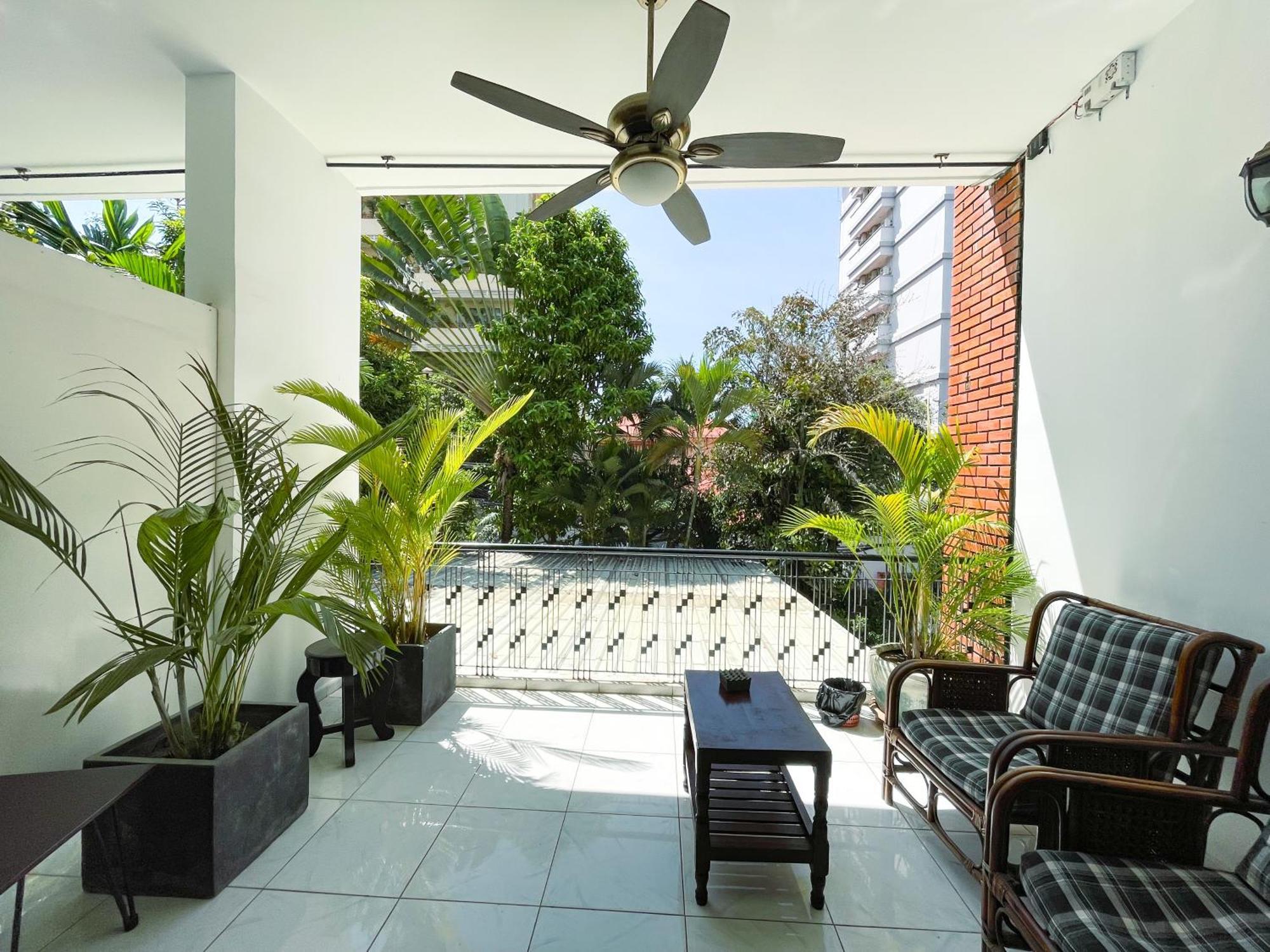 Birdcage Boutique Phnom Penh Exterior foto